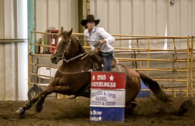 'R' bred and raised "Motivating Mover"  2nd go of the 2015 Cornhusker Futurity.