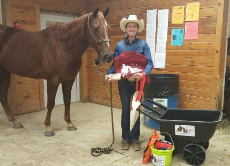 Nicole Ratkowski and SR Moonlites On Fire wins the Reserve Championship for the 2016 Northern Region Futurity Tour!